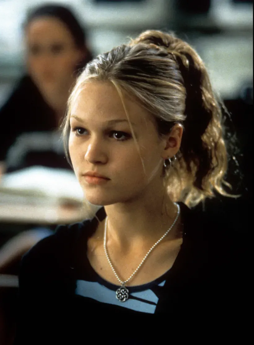 Julia Stiles in 10 Things I Hate About You (1999)